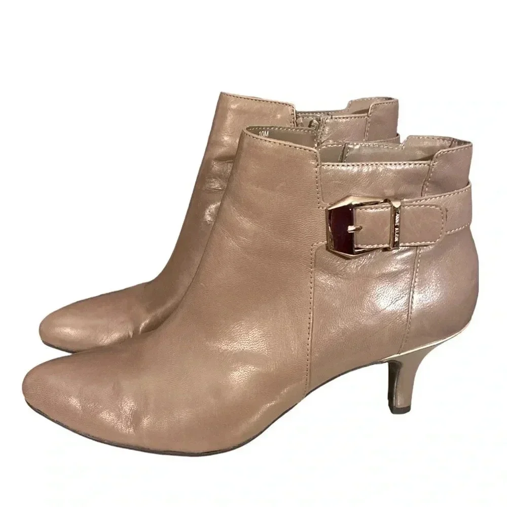 ANNE KLEIN | Faeryn Leather Ankle Taupe Booties Size 10M